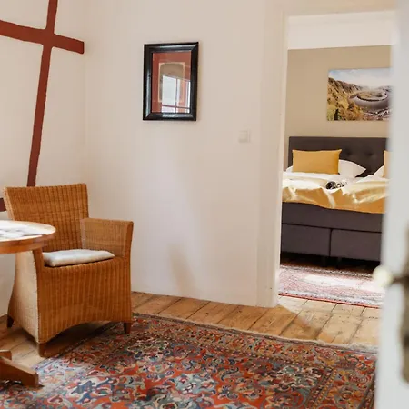 Eulenhaus *